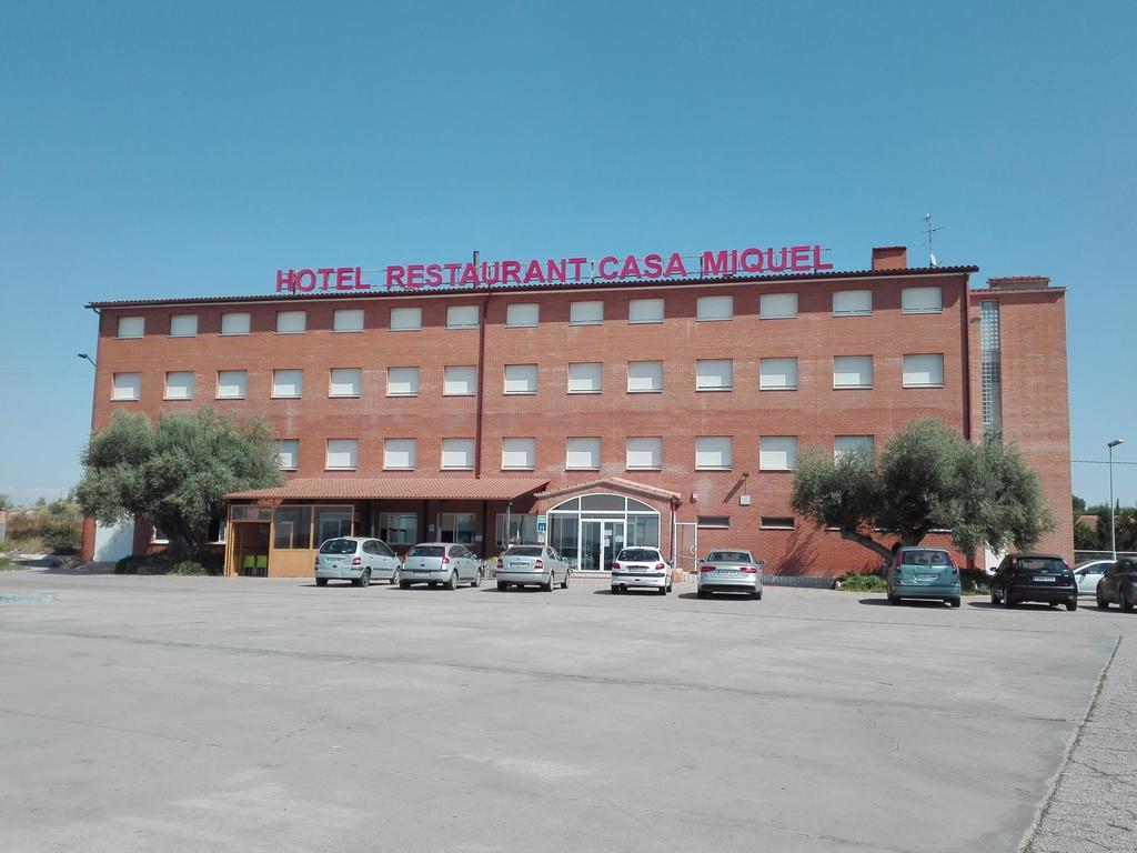 Hotel Restaurant Casa Miquel Alcarraz Εξωτερικό φωτογραφία